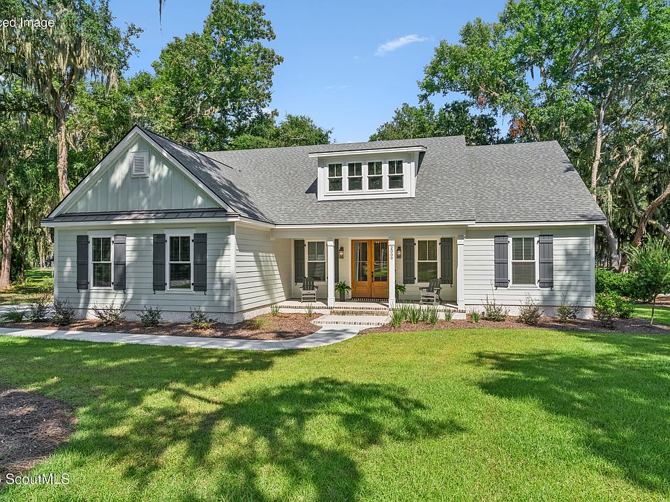 1st image of 2009 Hidden Lagoon Ln NE