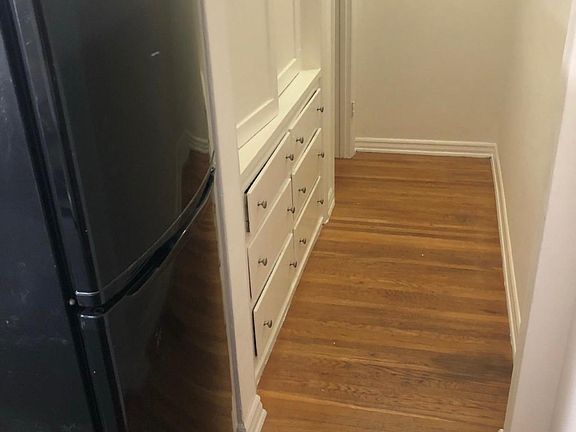 4th image of 1007 N Alfred St APT 5