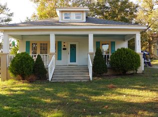 311 W Noble St, Louisburg, NC 27549