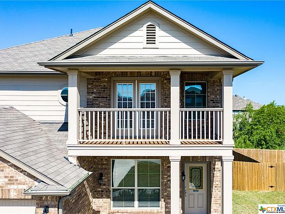 4th image of 1209 Briscoe Ct