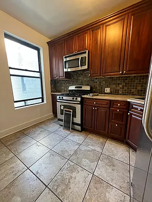 Rented by Kingdom Equities MGMT LLC | media 7