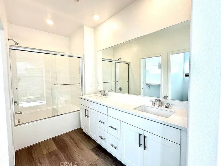 4553 S Patterson Paseo — Photo 9
