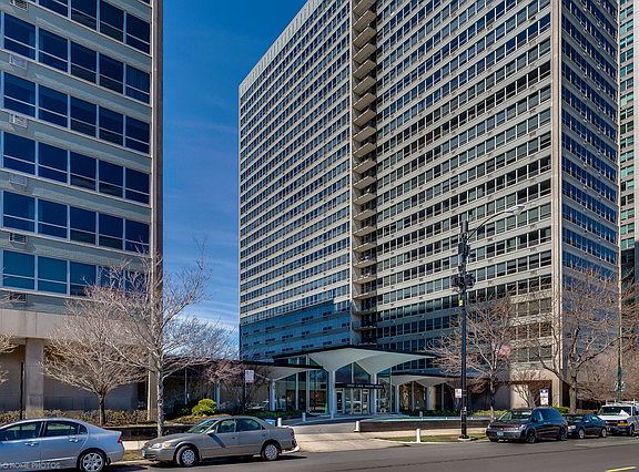 2nd image of 3550 N Lake Shore Dr APT 1327