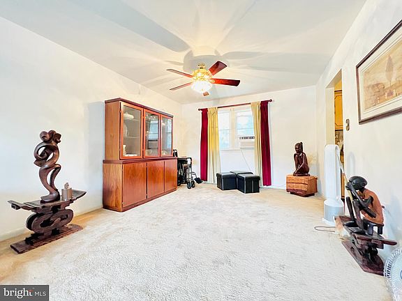 5th image of 6615 Pepin Dr