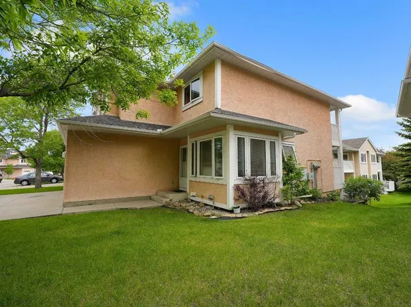 388 W Sandarac Dr NW #125, Calgary, AB T3K 4E3