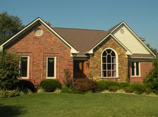 1006 Lodge Hill Rd, Louisville, KY 40223
