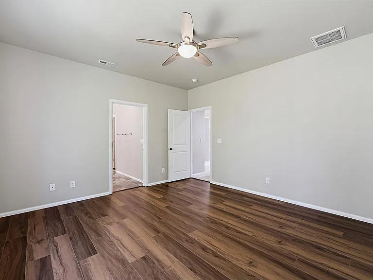 3919 Jett Ln NE — Photo 23