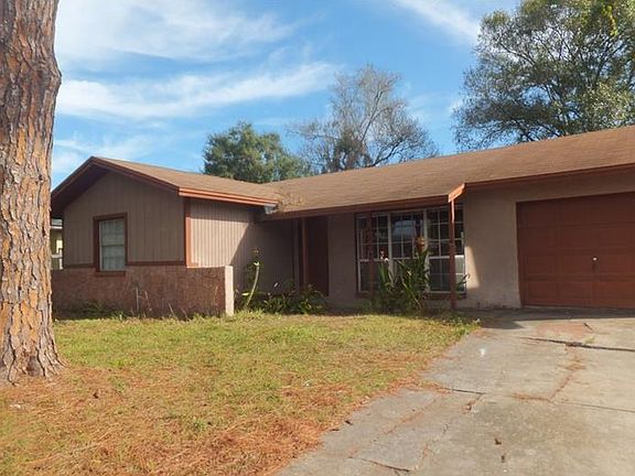 2nd image of 14503 Highland Hills Pl