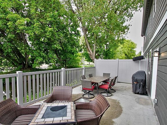 2nd image of 2304 Aspen Grove Loop