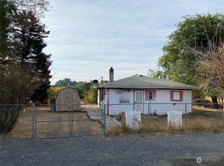 502 NE Blake Ave, Wilbur, WA 99185