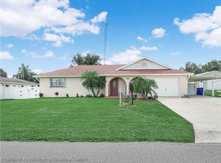 120 Lemon Rd NW, Lake Placid, FL 33852