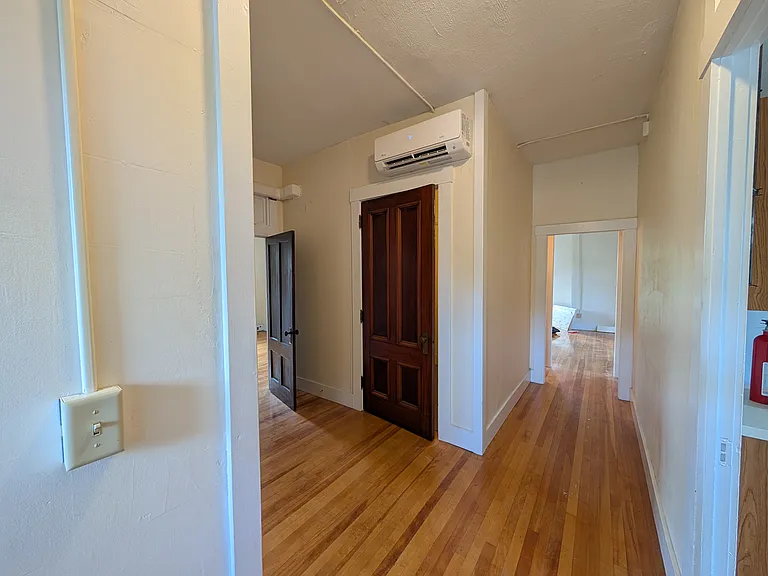 225 S Main St #301 — Photo 4
