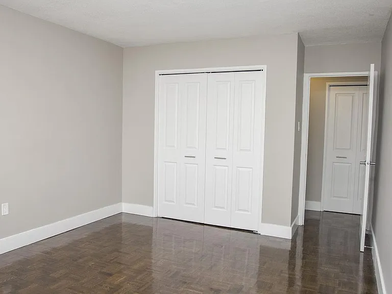 2185 Sheridan Park Dr — Photo 10
