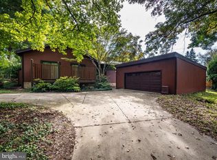 10124 Spring Pools Ln, Columbia, MD 21044