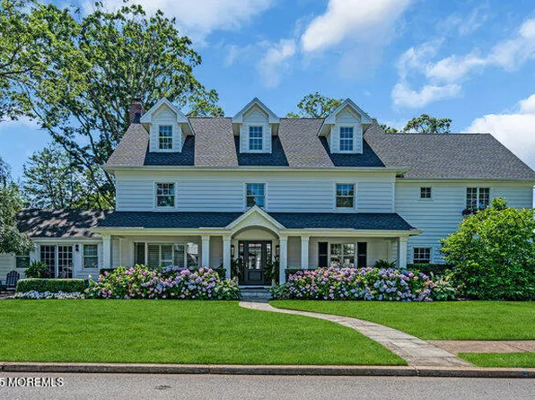 12 Red Oak Dr, Spring Lake, NJ 07762