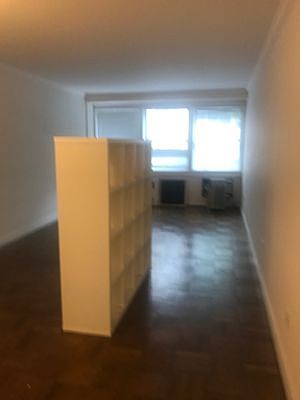 1st image of 204 E 77th St APT 2D