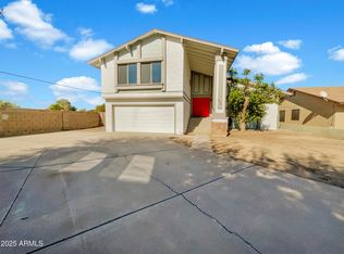 2946 E Grove Cir, Mesa, AZ 85204