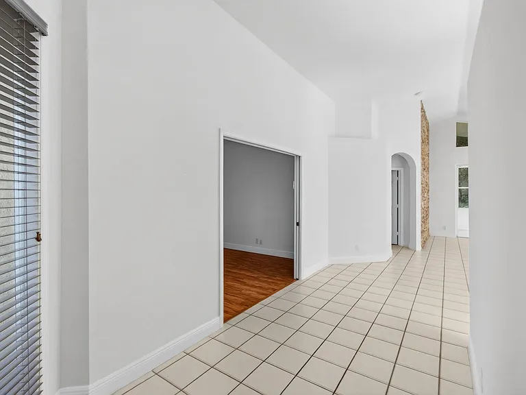 5225 Brookview Dr — Photo 39