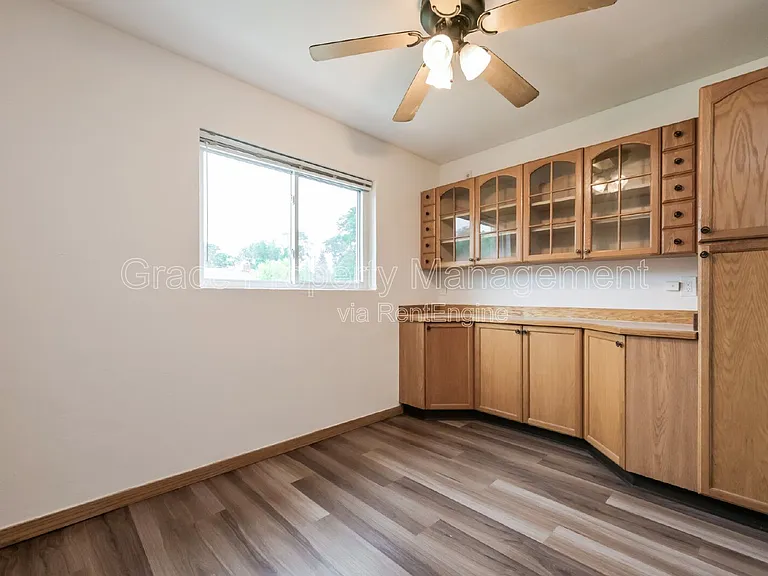9301 Ellen Ct — Photo 7