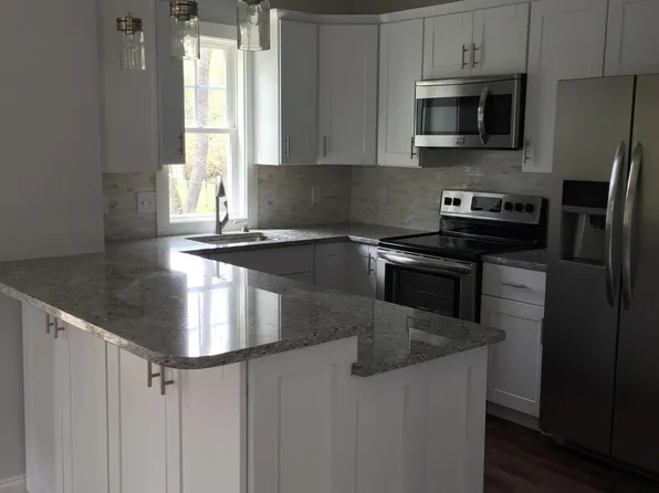 34 Dellwood St, Asheville, NC 28806