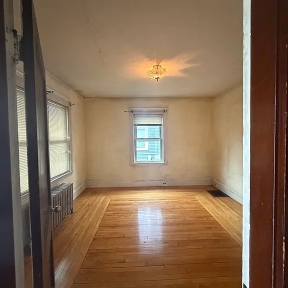 49 Hamilton St #0 — Photo 4