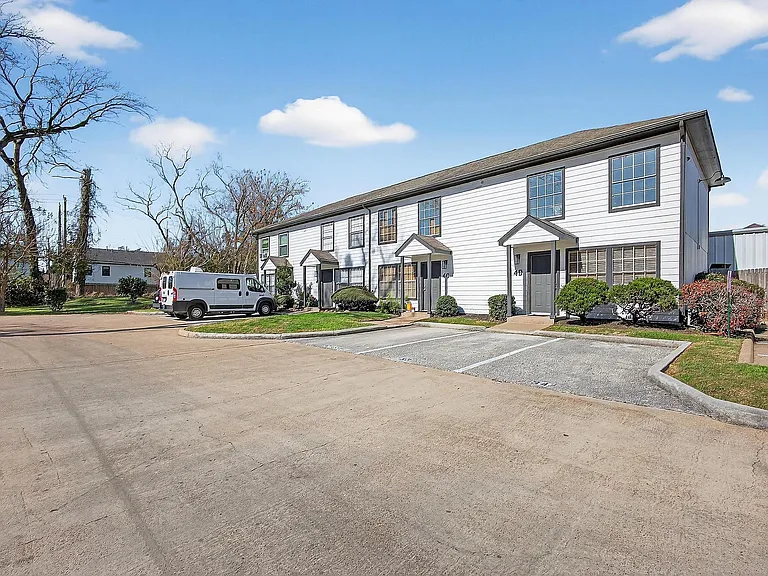 1221 Cedar Post Ln #4D — Photo 21