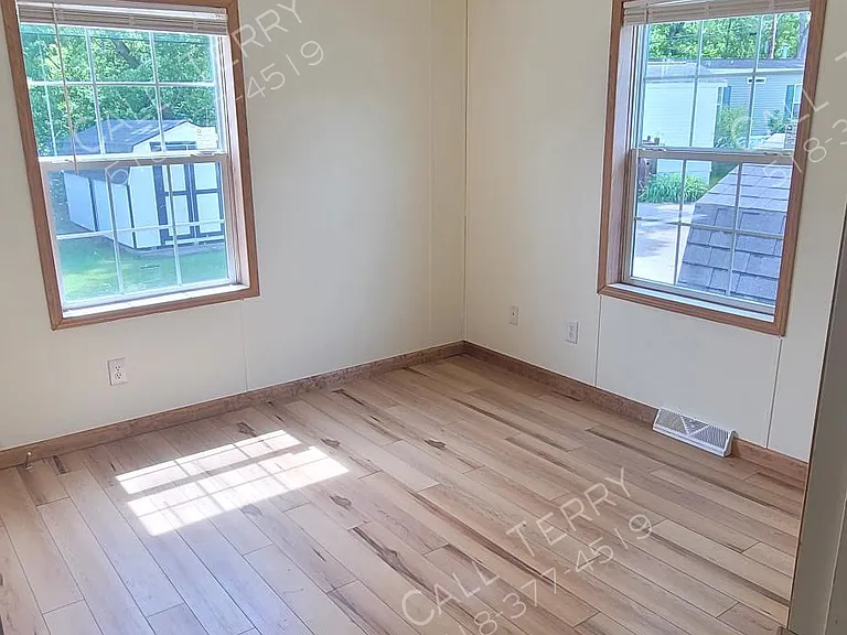 2941 Amsterdam Rd #19 — Photo 13