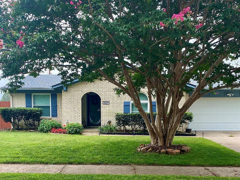 1st image of 2617 E Galveston Pl