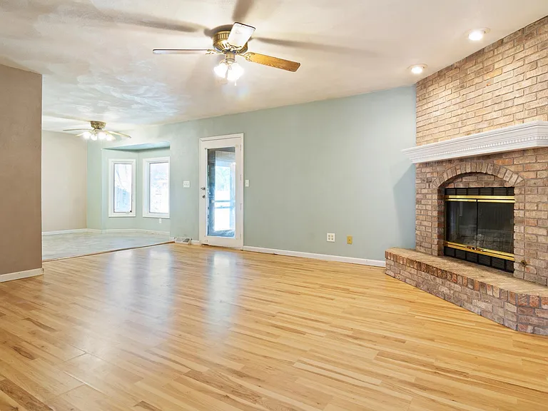 2804 Haverford Rd — Photo 6