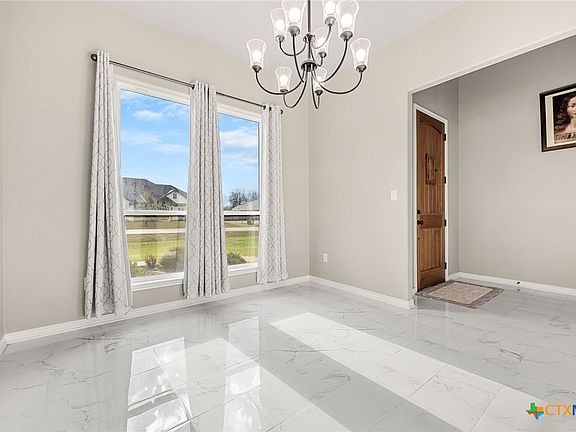 5th image of 223 Sand Flat Ln