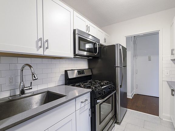 5th image of 420 E 102nd St APT 9F