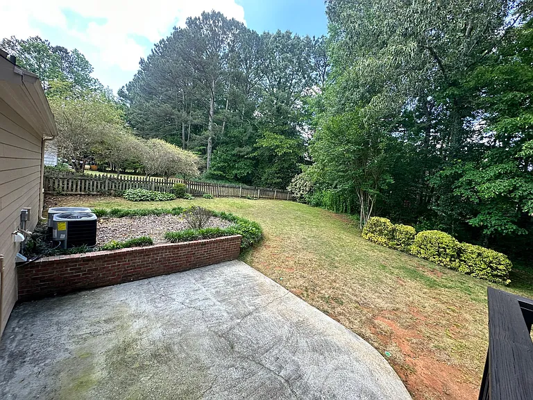 4830 Hampton Square Dr — Photo 26