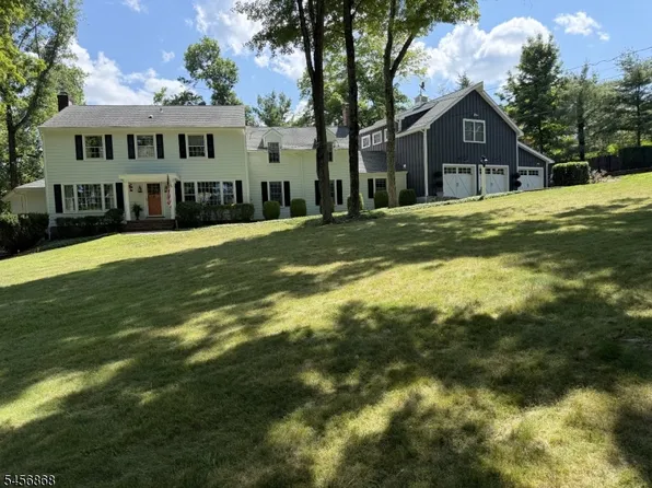 120 Riverwood Ave, Bedminster Twp., NJ 07921
