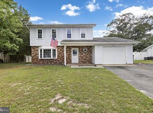 14 Oneida Ave, Waretown, NJ 08758