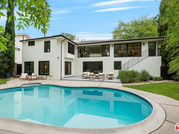 11346 Thurston Pl, Los Angeles, CA 90049