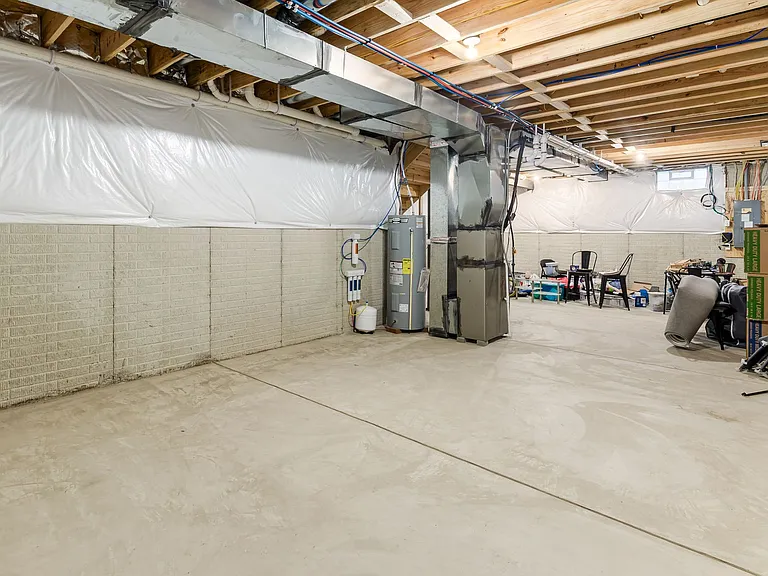 669 Habitat Way — Photo 36