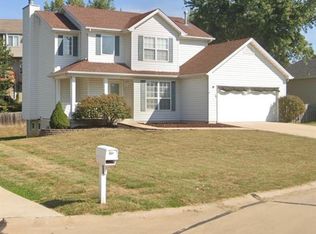 431 Peregrine Ct, Winfield, MO 63389