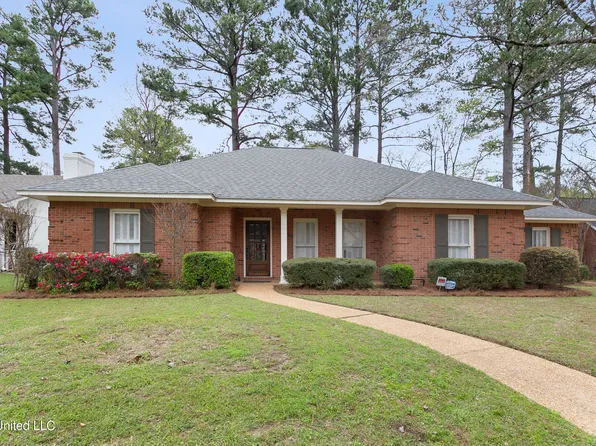 5124 Heatherton Dr, Jackson, MS 39211