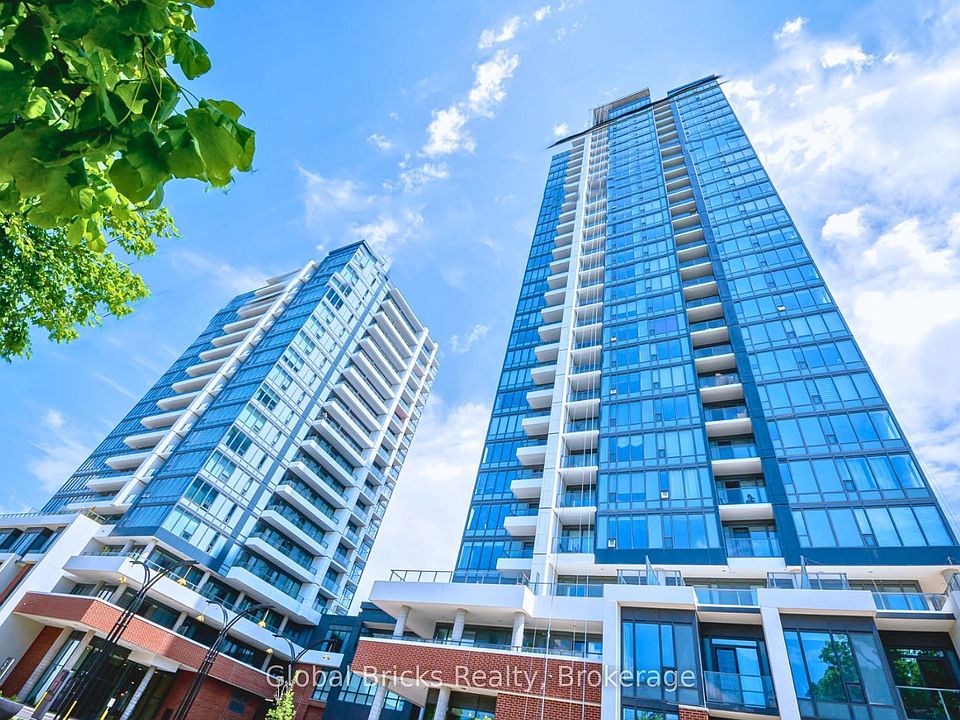 1st image of 5 Wellington St S #612