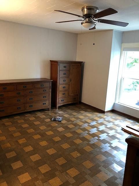 1st image of 109 Plymouth Ave