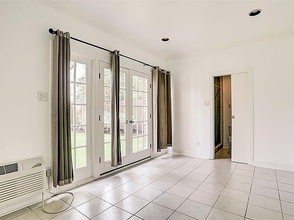 2nd image of 5065 Fieldwood Dr