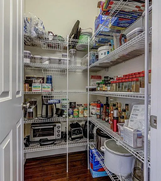 2625 Hickory Hill Dr SE — Photo 14