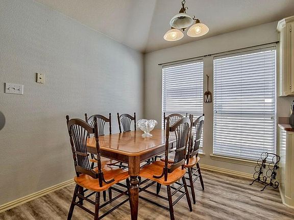 5th image of 4720 Baytree Dr