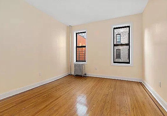 3rd image of 45 Linden Blvd #B