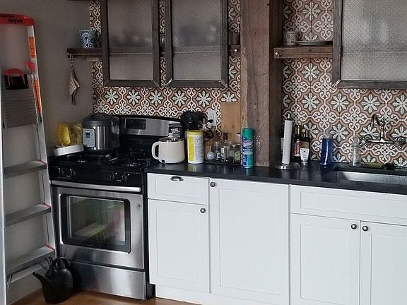 4th image of 103 N 10th St #3JJ