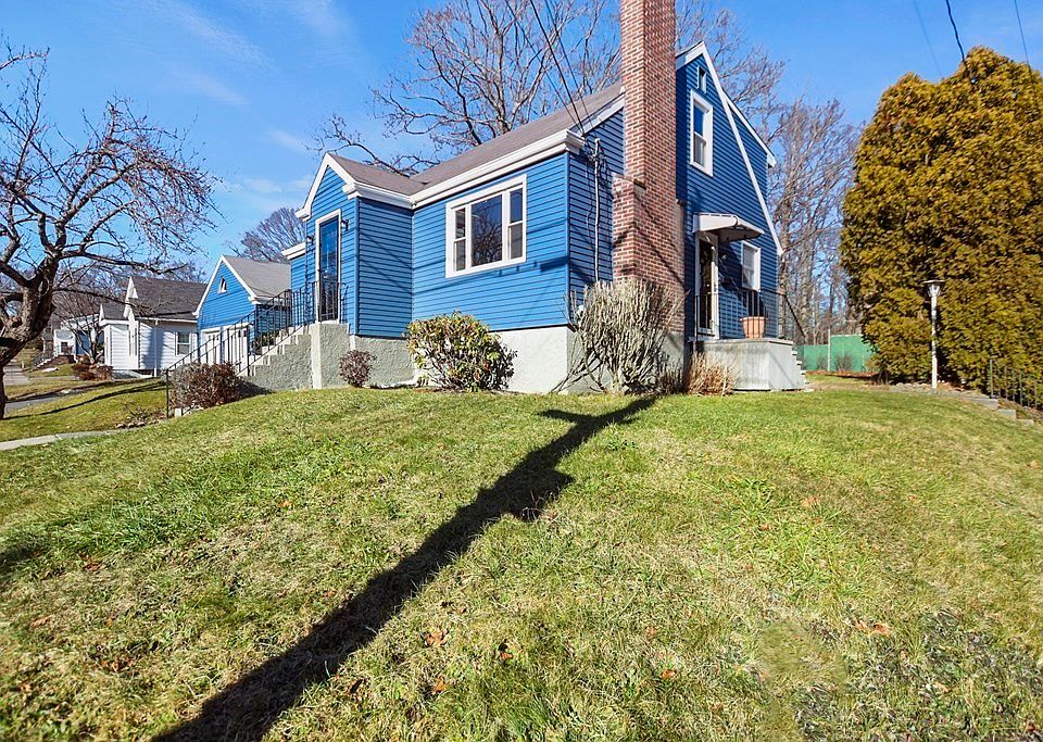 598 Valentine St, Fall River, MA 02720 Zillow