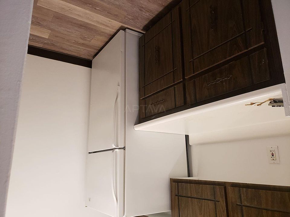 2nd image of 474 Broadway #214