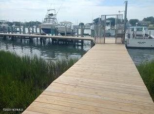 67 Pivers Island, Beaufort, NC 28516