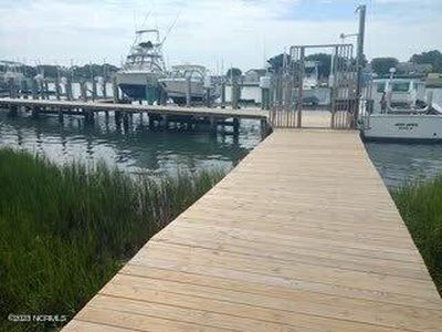 67 Pivers Island Road, Beaufort, NC, 28516