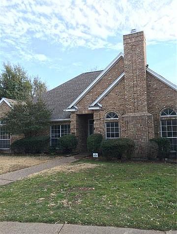 1st image of 4216 W Creek Dr